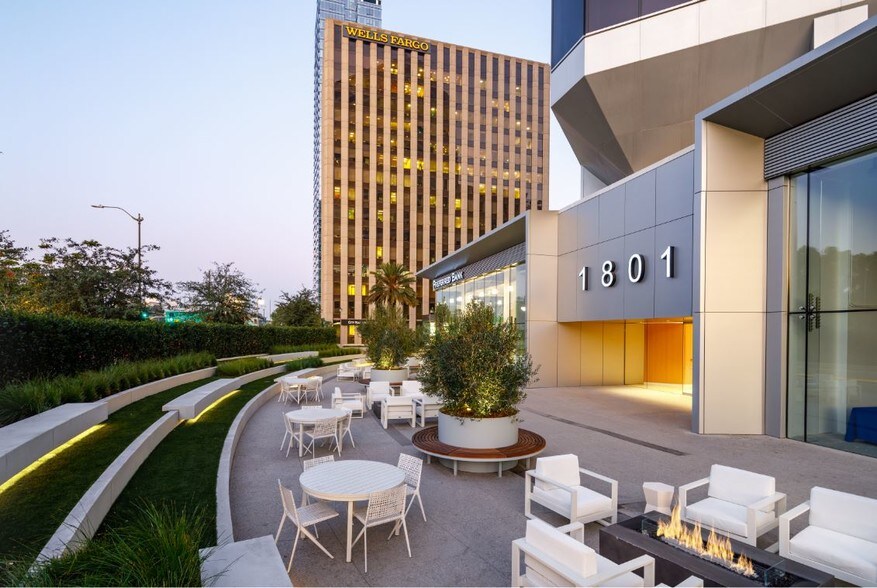 More Photos Of 1801 Century Park E, Los Angeles Office For Lease