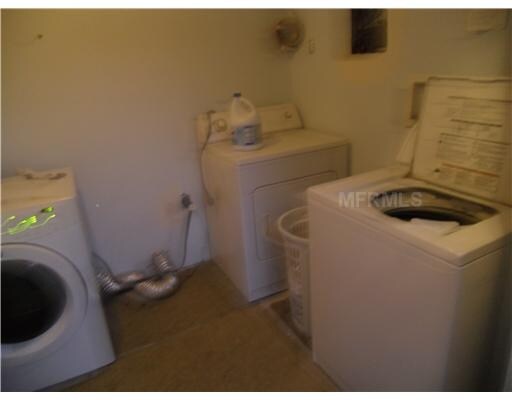 More Photos Of 238-246 Center St, Davenport Apartments For Sale