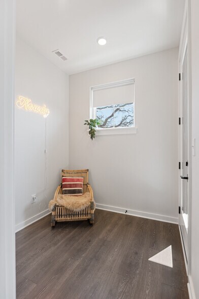 More Photos Of 1233 Lischey Ave, Nashville Apartments For Sale