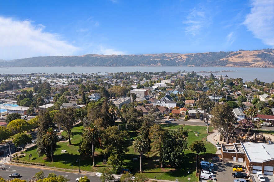More Photos Of 106 W J St, Benicia Office For Sale