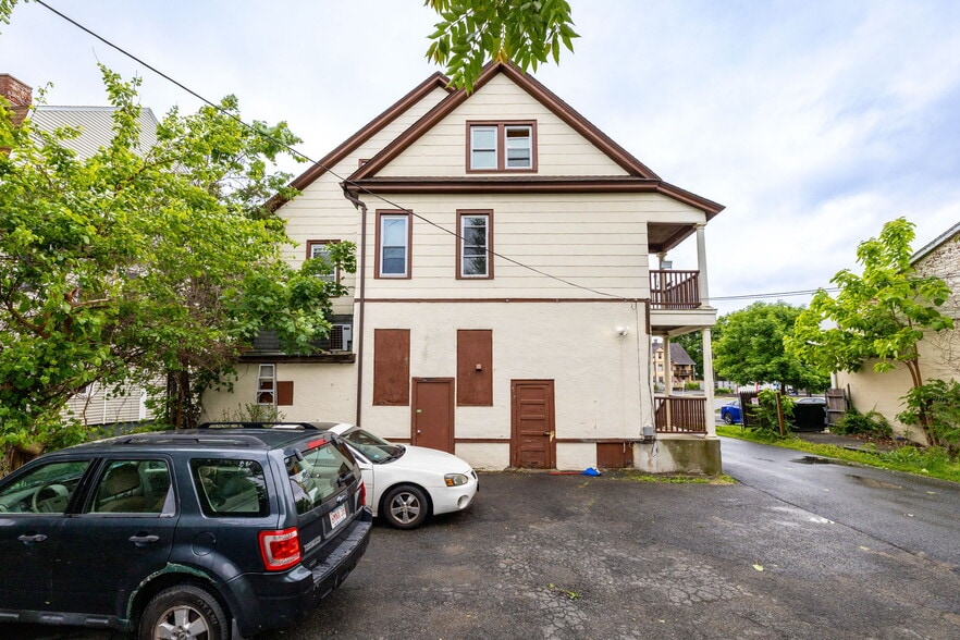 More Photos Of 704-708 Sumner Ave, Springfield Office Residential For Sale