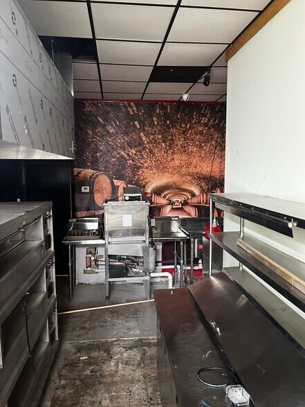 More Photos Of 4275 Camden Hwy, Dalzell Restaurant For Sale