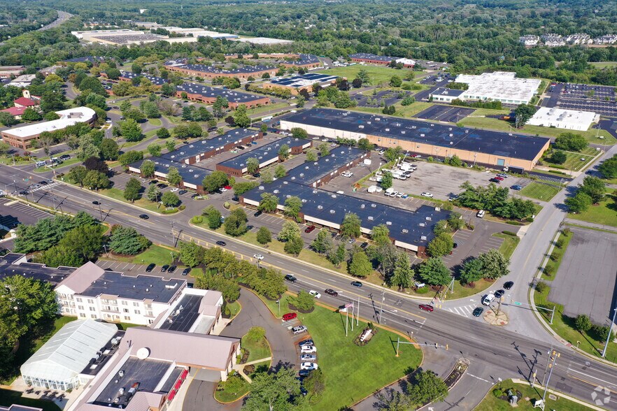 More Photos Of 520 Fellowship Rd, Mount Laurel Flex For Lease