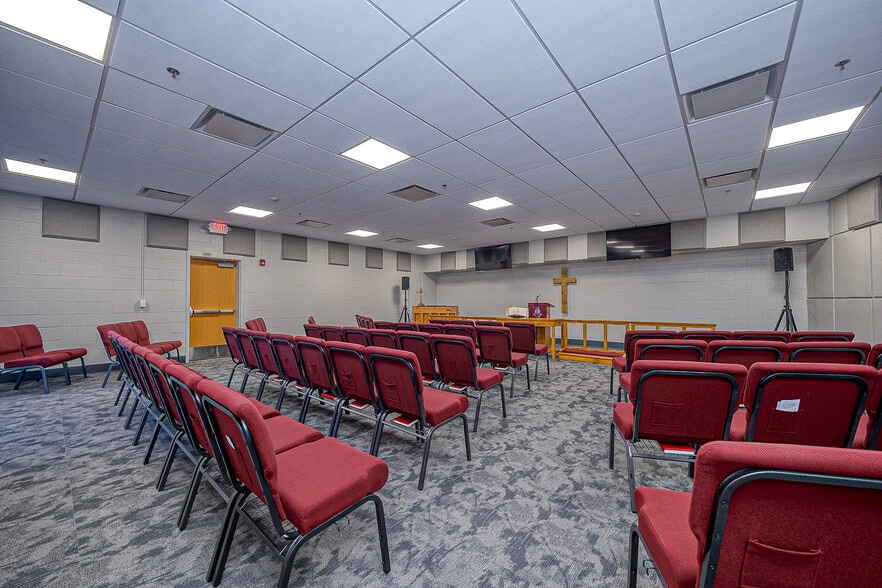 More Photos Of 255 Third St, New Kensington Schools For Sale