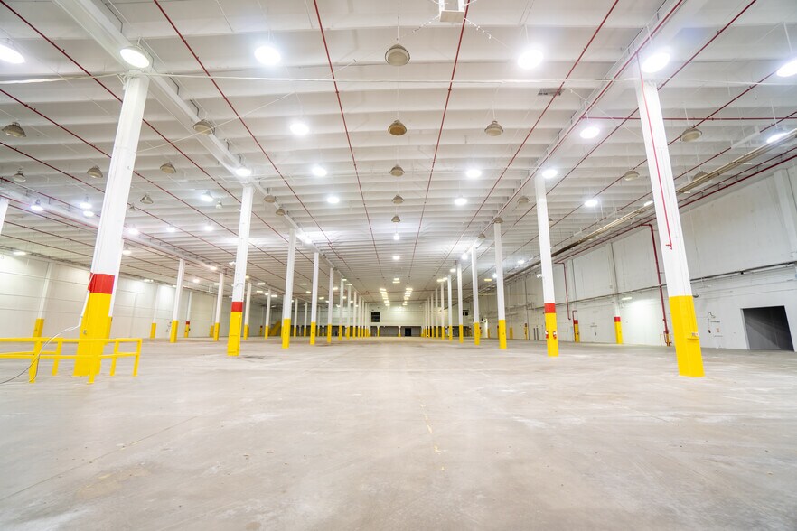 More Photos Of 3145 Elmore Rd, Wetumpka Manufacturing For Lease