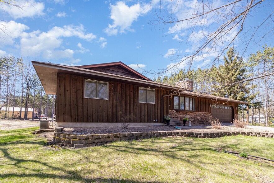 More Photos Of 13960 Lake Dr NE, Forest Lake Industrial For Sale