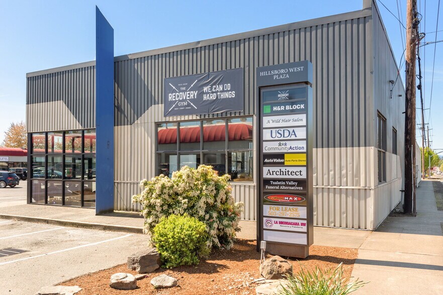 More Photos Of 1050-1080 SW Baseline Rd, Hillsboro Unknown For Lease