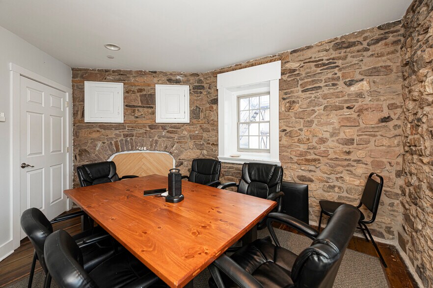More Photos Of 10 N Main St, Phoenixville Medical For Sale