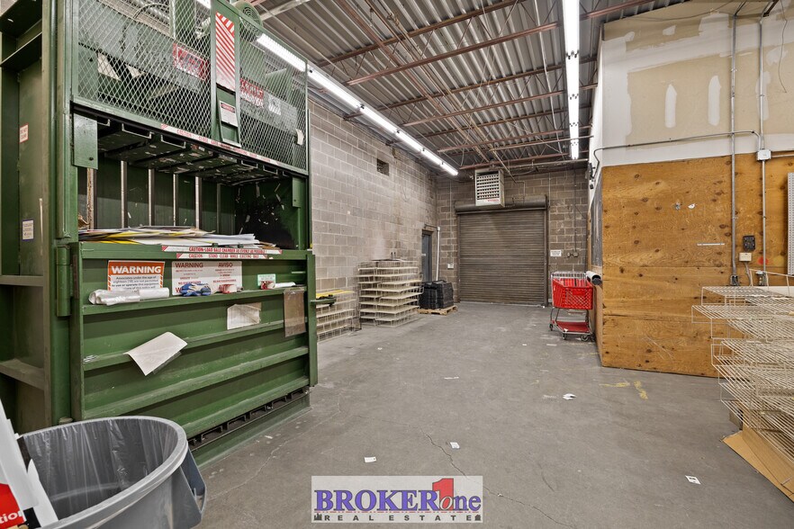 More Photos Of 2135 E 12th St, Casper Unknown For Lease