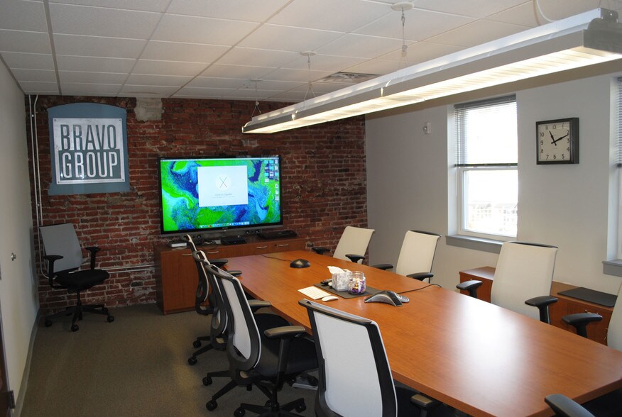 More Photos Of 134 N Wayne Ave, Wayne Office For Lease