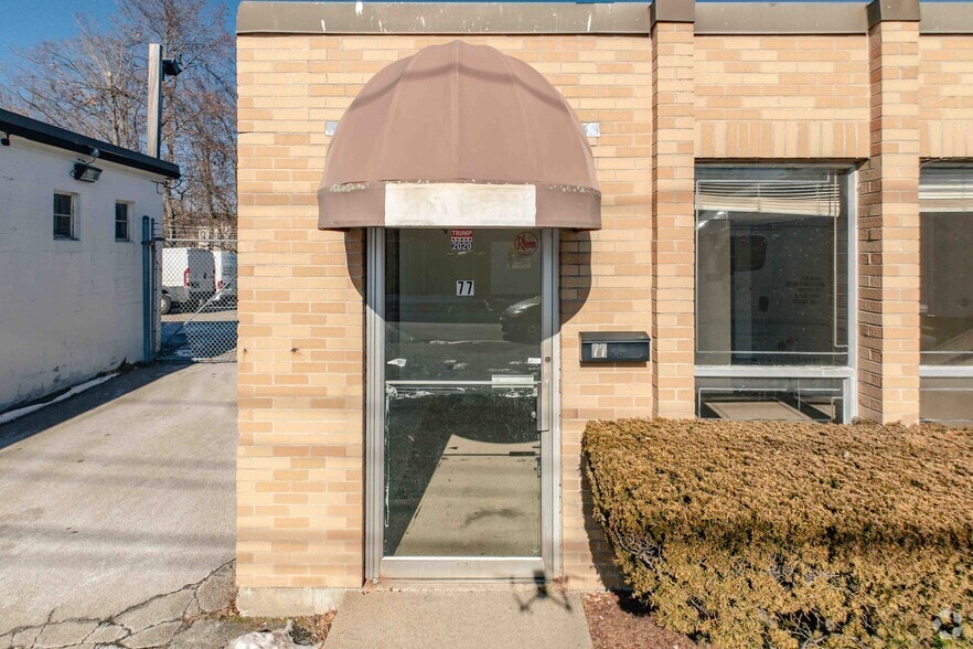 More Photos Of 77 Felton St, Waltham Manufacturing For Lease
