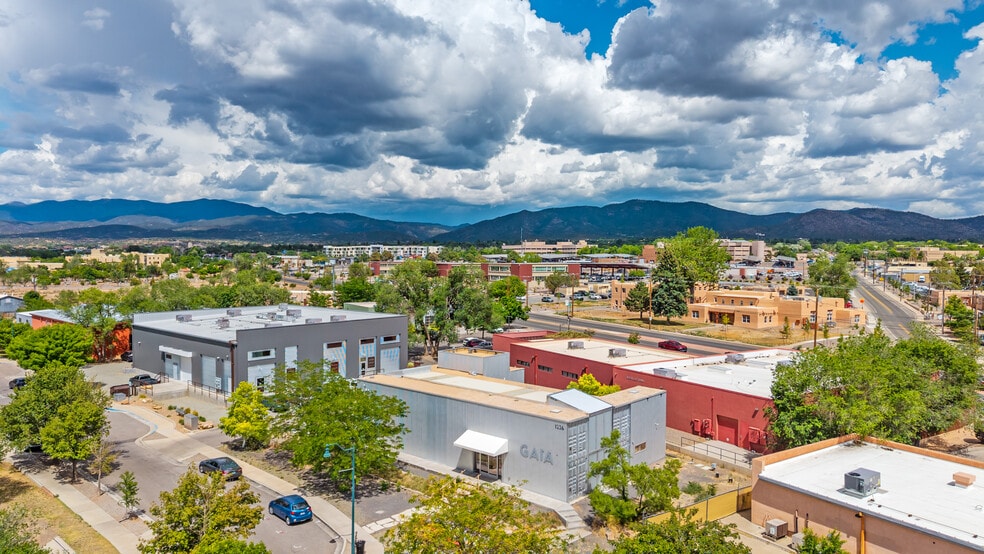 More Photos Of 1226 Flagman Way, Santa Fe Office For Sale