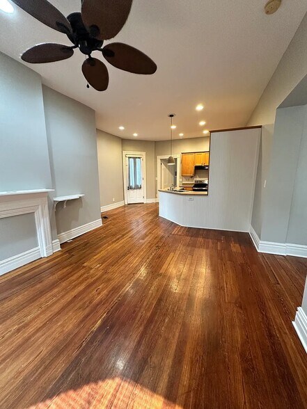 More Photos Of 152 E Fourth St, Lexington Apartments For Sale
