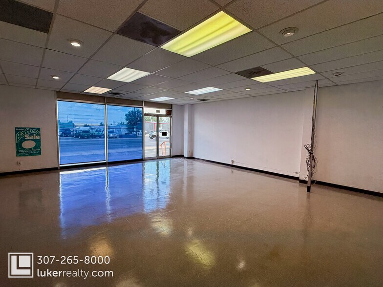 More Photos Of 1833 E Yellowstone Hwy, Casper General Retail For Sale