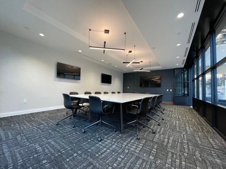 More Photos Of 6649 Westwood Blvd, Orlando Unknown For Lease