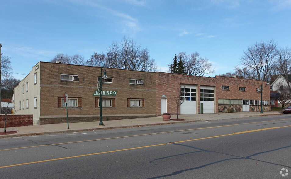 Primary Photo Of 317 N Bridge St, Grand Ledge Warehouse For Sale