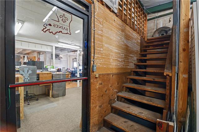 More Photos Of 847 Collins Blvd, Covington Light Manufacturing For Sale