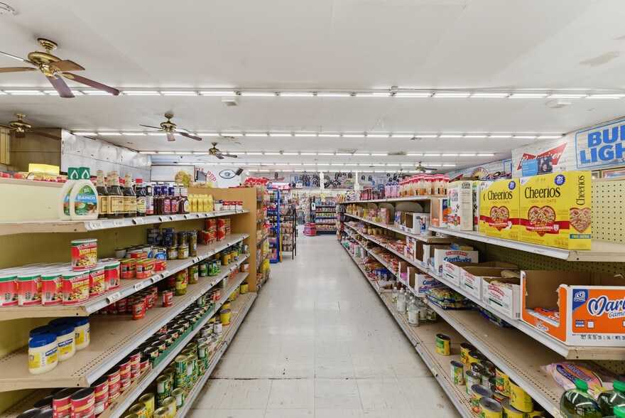 More Photos Of 2400 Valley Blvd, Pomona Convenience Store For Sale