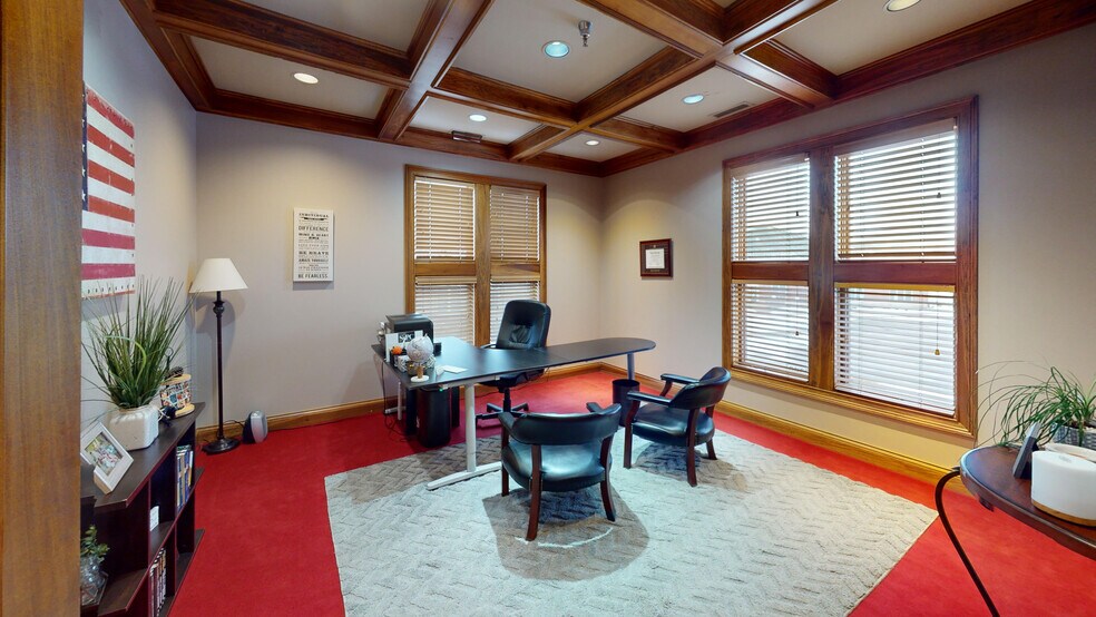 More Photos Of 40W320 Lafox Rd, St Charles Loft Creative Space For Sale