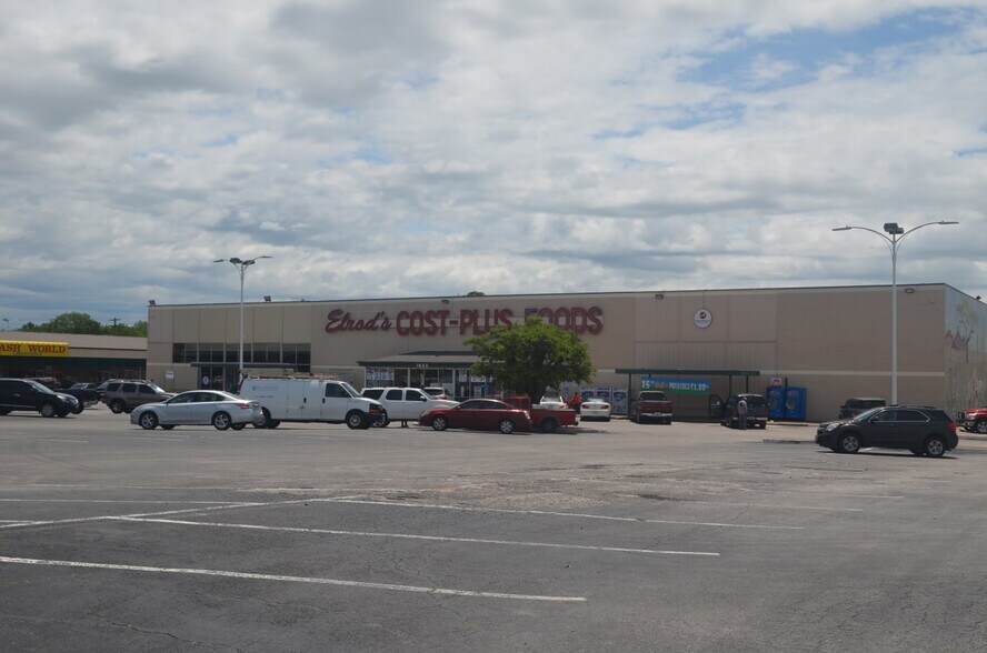 Primary Photo Of 1502-1540 New York Ave, Arlington Unknown For Lease