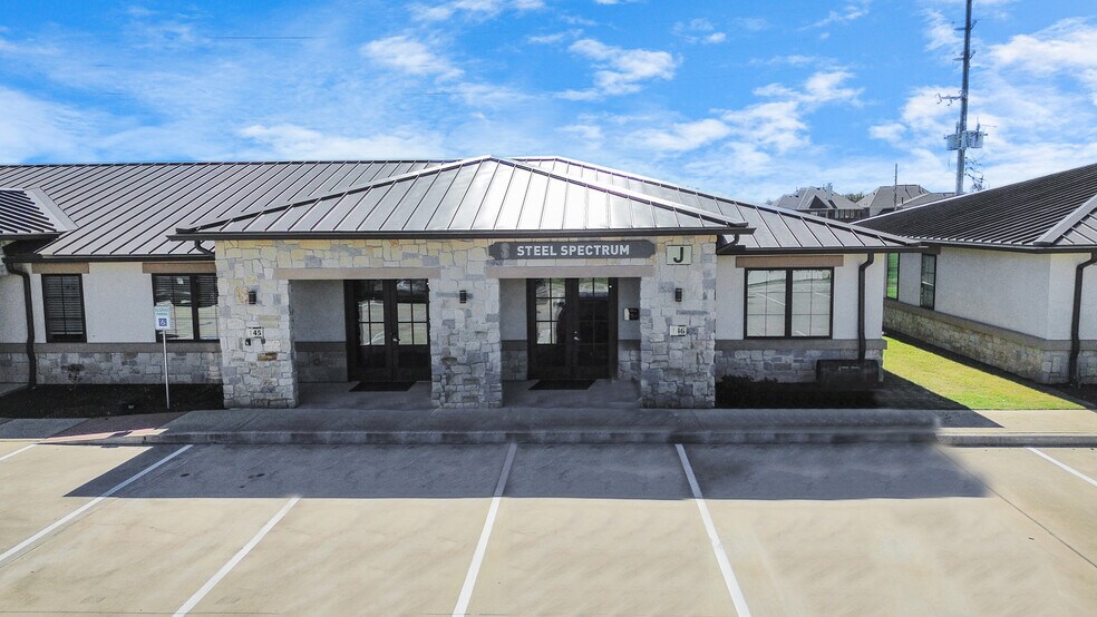 Primary Photo Of 800 Bonaventure Way, Sugar Land Medical For Sale