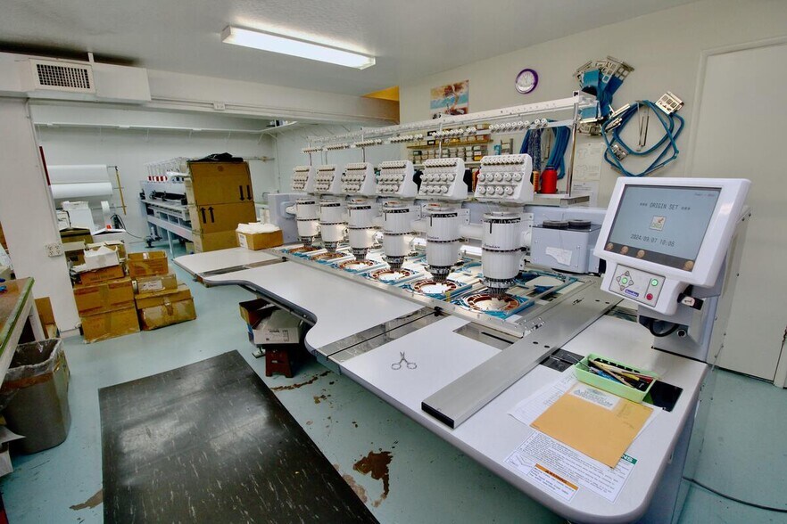 More Photos Of 524 Kalihi St, Honolulu Service For Sale