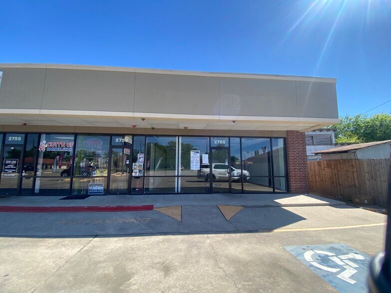 More Photos Of 2745-2765 Washington Blvd, Beaumont Unknown For Lease