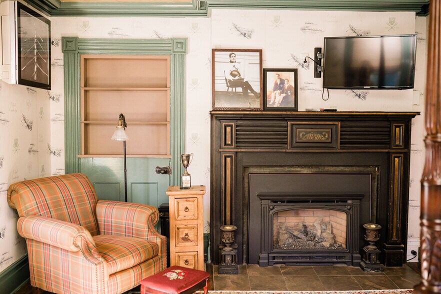 More Photos Of 967 McAfee Glenwood Rd, Glenwood Hotel For Sale