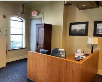 More Photos Of 512 E 11 Mile Rd, Royal Oak Office For Sale