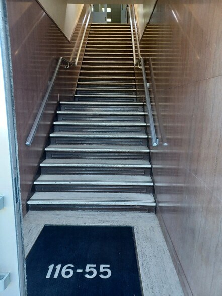 More Photos Of 11655 Queens Blvd, Forest Hills Office For Lease