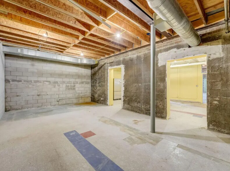 More Photos Of 1671 Summit Ave, Saint Paul Religious Facility For Sale
