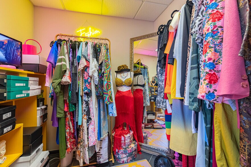 More Photos Of , Fairborn Office For Sale