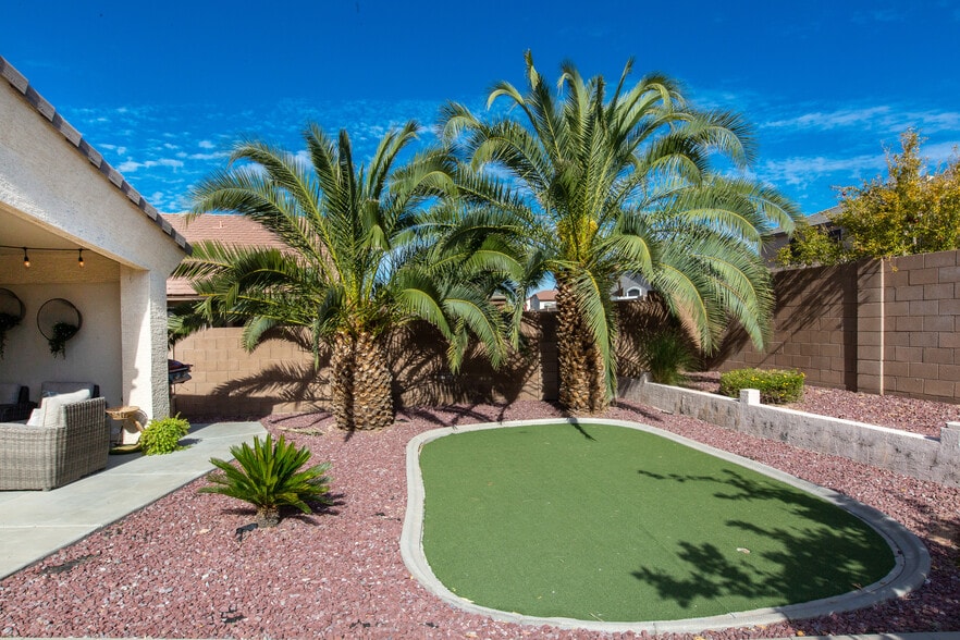 More Photos Of 3208 W Grandview Rd, Phoenix Healthcare For Sale