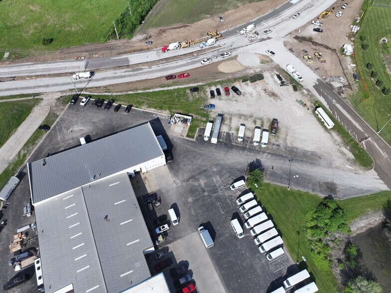 More Photos Of 800 Quick Trip Way, Belton Auto Dealership For Lease