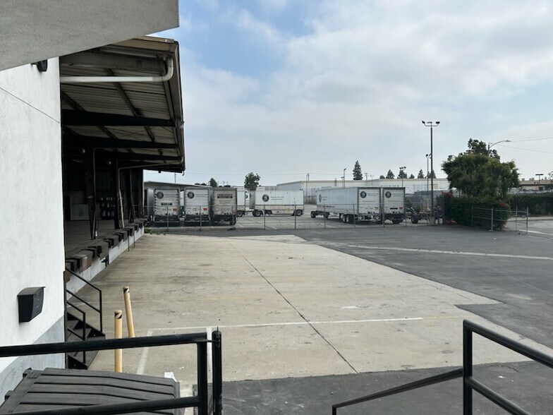 More Photos Of 1115 S Taylor Ave, Montebello Truck Terminal For Lease