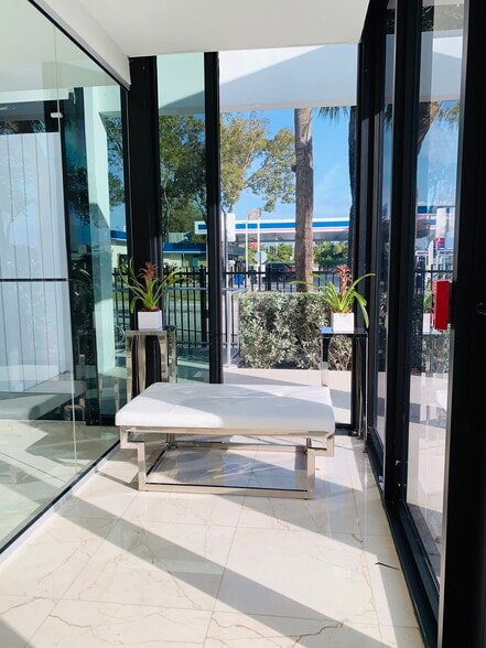 More Photos Of 198 NW 37th Ave, Miami Medical For Lease
