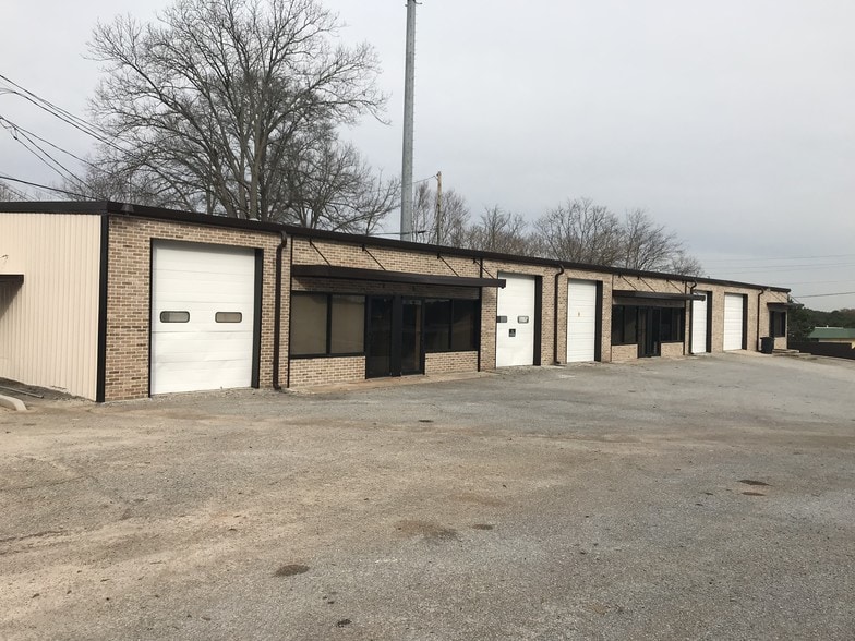 More Photos Of 100 Mill St, Lawrenceville Warehouse For Lease