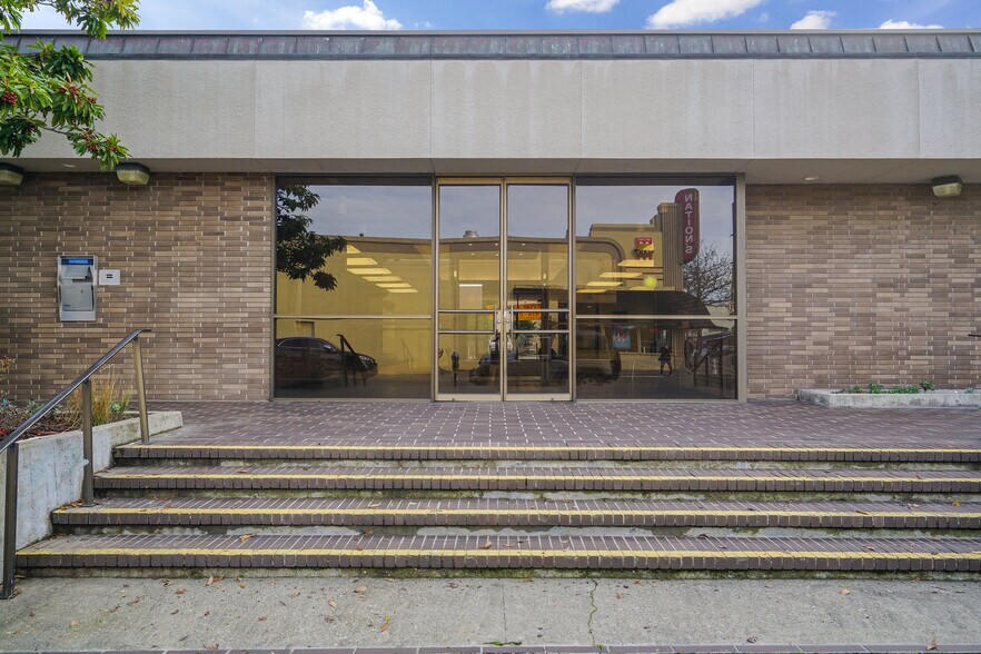 More Photos Of 1414 Webster St, Alameda Bank For Lease