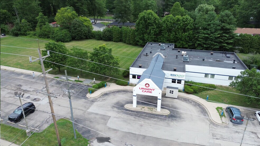 More Photos Of 872 Ohio Pike, Cincinnati Medical For Sale