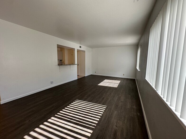 More Photos Of 3337 La Canada Dr, Cameron Park Apartments For Sale