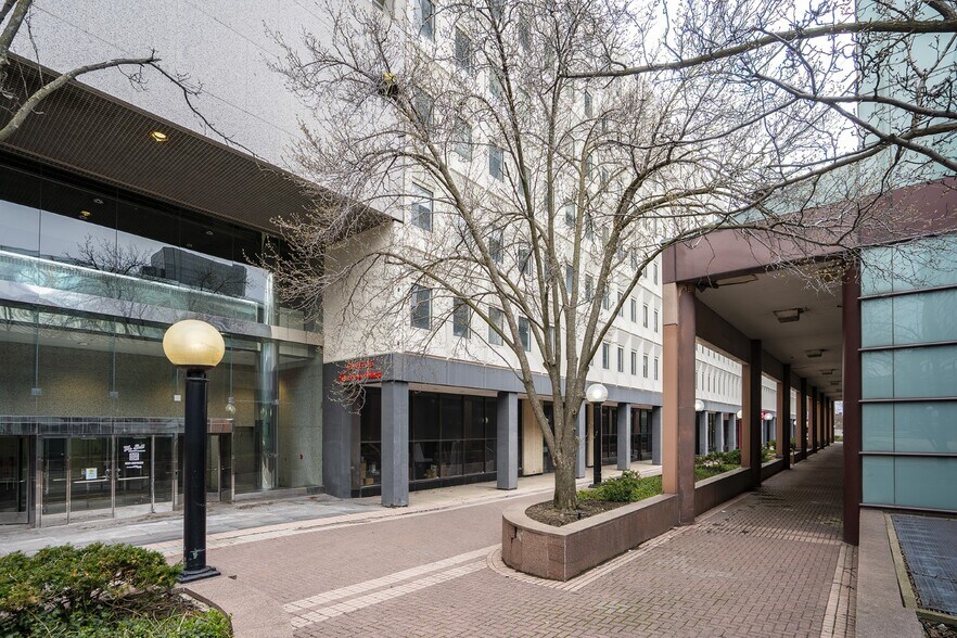 More Photos Of 55-75 Erieview Plz, Cleveland Office For Sale