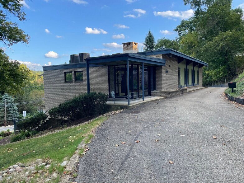 More Photos Of 3996 Mt Royal Blvd, Allison Park Medical For Lease