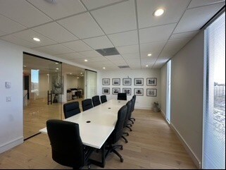 More Photos Of 5950 fairview Rd, Charlotte Office For Lease