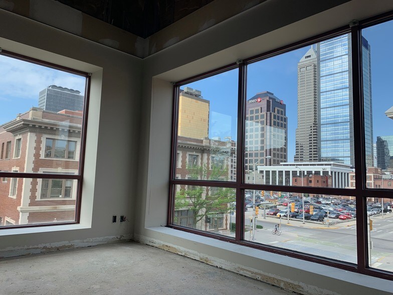 More Photos Of 324 E New York St, Indianapolis Office For Lease