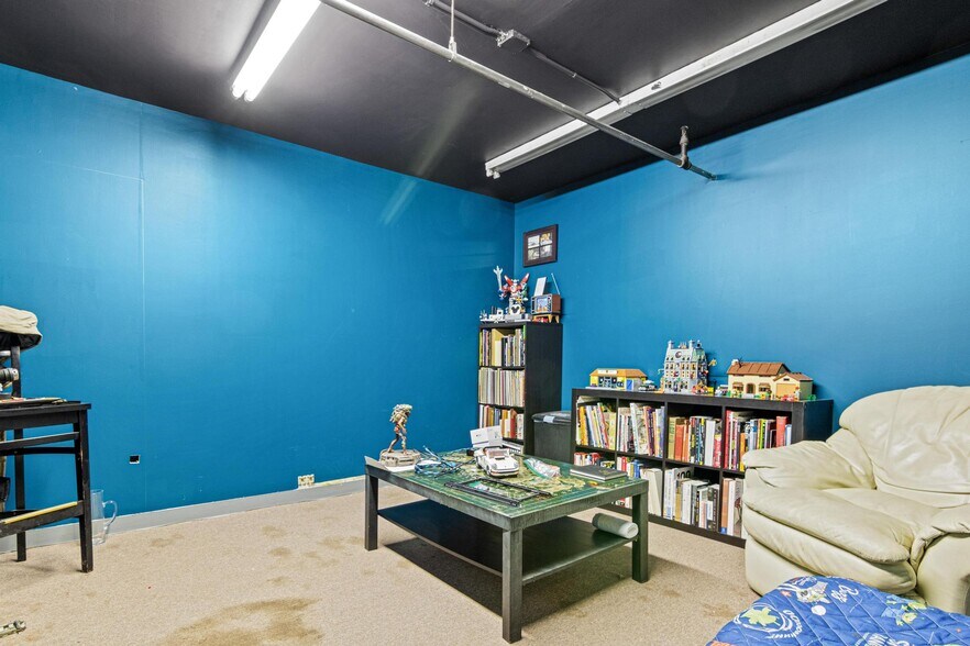 More Photos Of 5611 Chicago Ave, Minneapolis Storefront For Sale