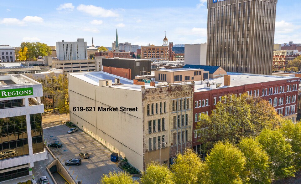 More Photos Of 619 Market St, Chattanooga Office For Sale