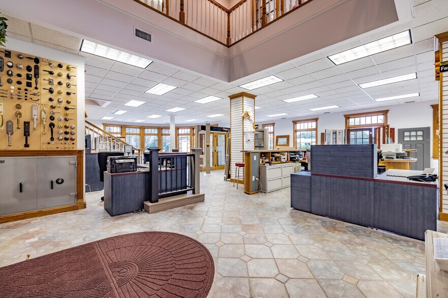 More Photos Of 769 Silver Street, Agawam Warehouse For Sale