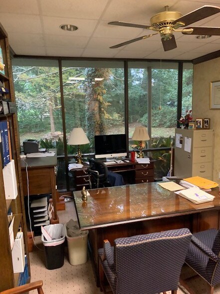 More Photos Of 6010 Perkins Rd, Baton Rouge Loft Creative Space For Lease