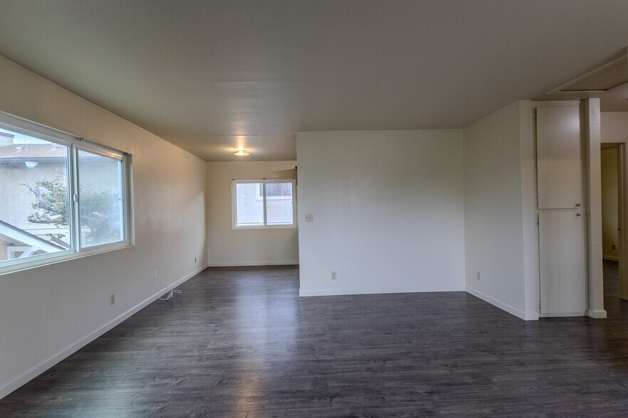More Photos Of 390 Del Mar Ave, Chula Vista Apartments For Sale