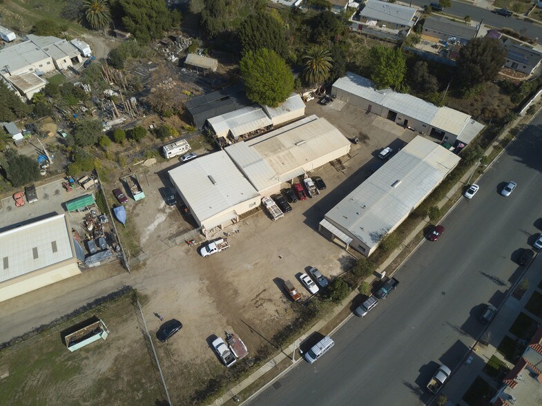 More Photos Of 2802 N Ventura Ave, Ventura Manufacturing For Lease